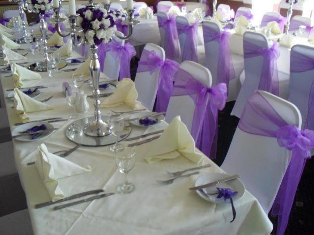 ליצ'פילד The Cathedral Hotel מראה חיצוני תמונה