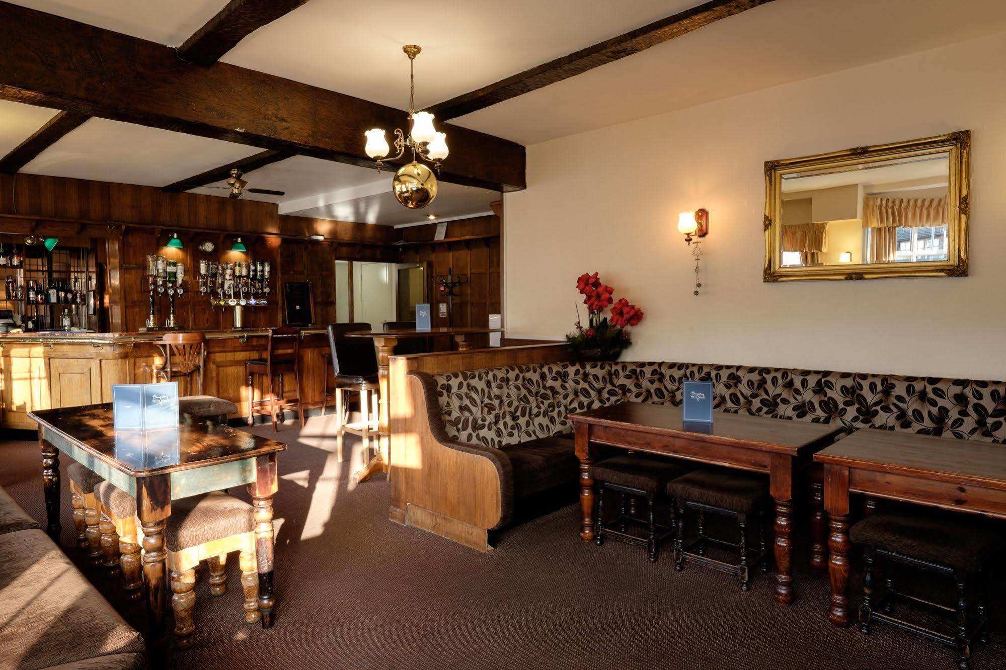 ליצ'פילד The Cathedral Hotel מראה חיצוני תמונה